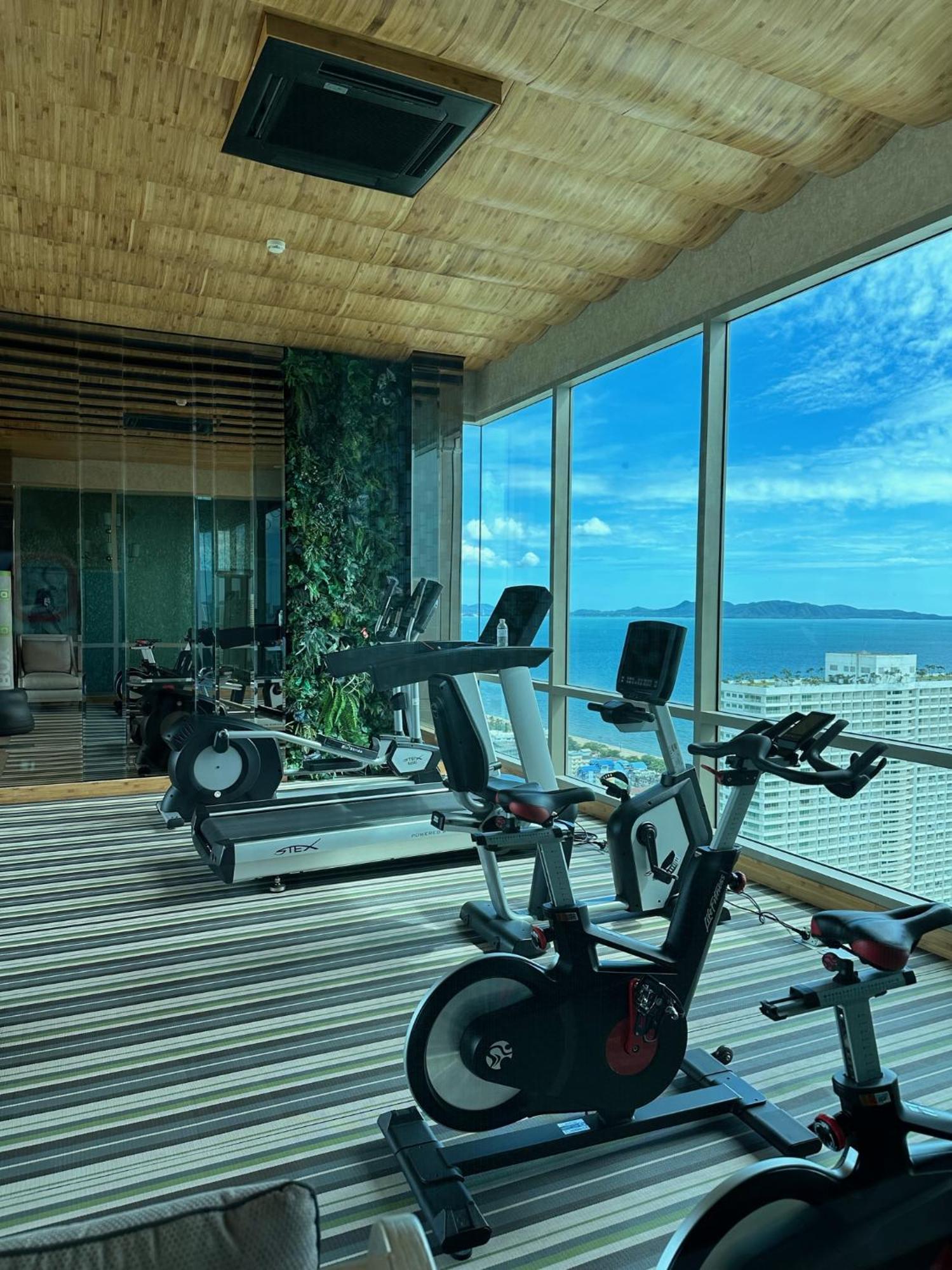 芭提雅高层海景奢华公寓the Riviera Jomtien生香家直达海滩2704 Eksteriør bilde